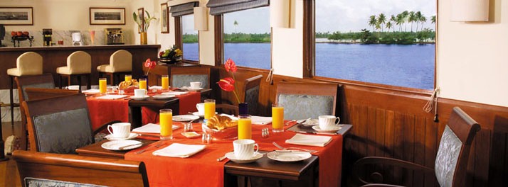 154/The Oberoi Motor Vessel Vrinda - Alleppey 04.jpg